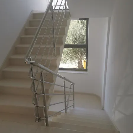Apartament Tomo *